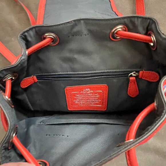 COACH Turnlock Rucksack Floral Print Mini Backpack Carmine Red Leather - Picture 5 of 5